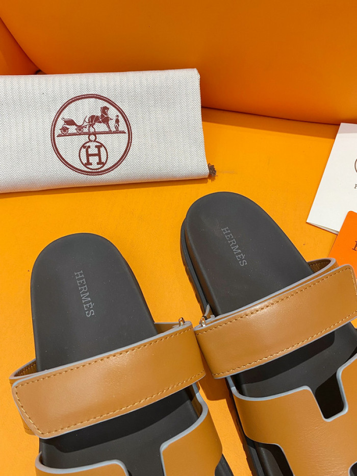 He*mes Slide CU526-2122