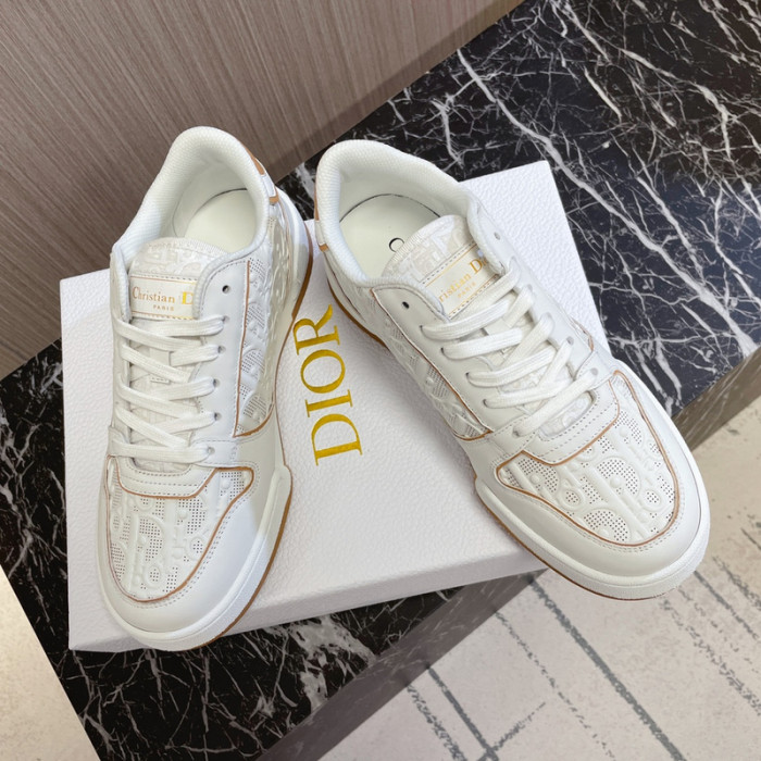 D10R SNEAKERS D896-098