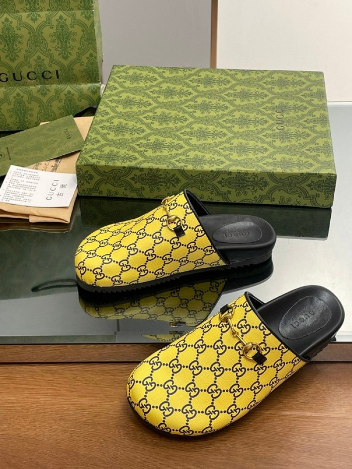 guc* slippers dr258-066