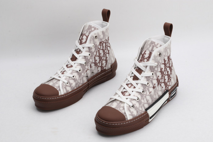 D10R B23 Sneakers High Top
