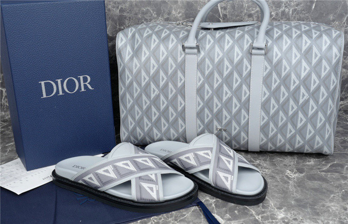 DIOR SLIPPERS