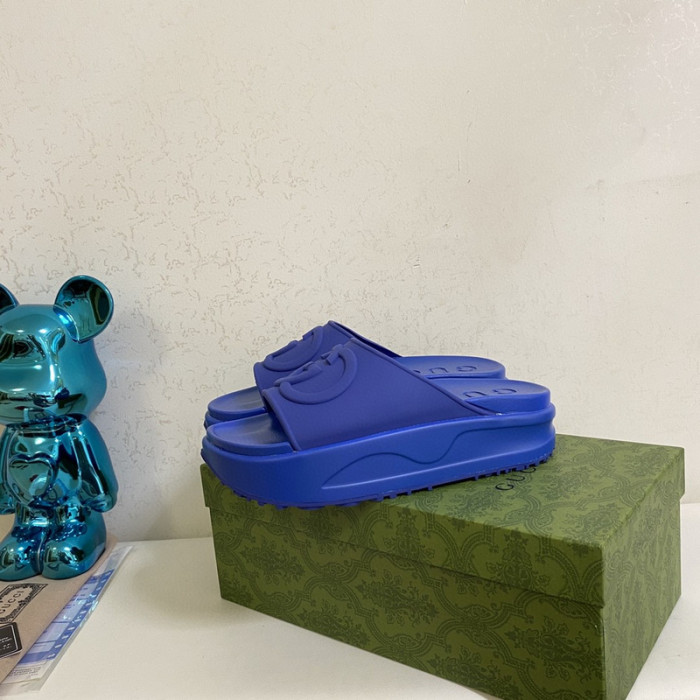 G*u*i slippers gu568-016