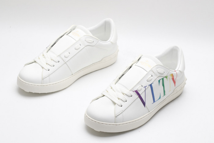 v*lentino sneakers va1085-240