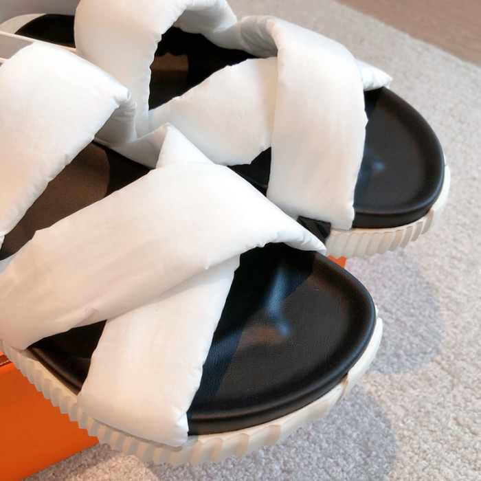 he*mes slide cu526-2067