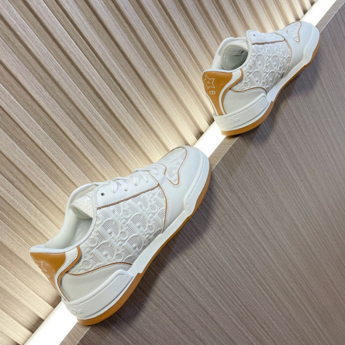 D10R SNEAKERS D896-098