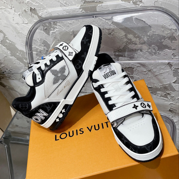 1V SNEAKERS 1V0425-195