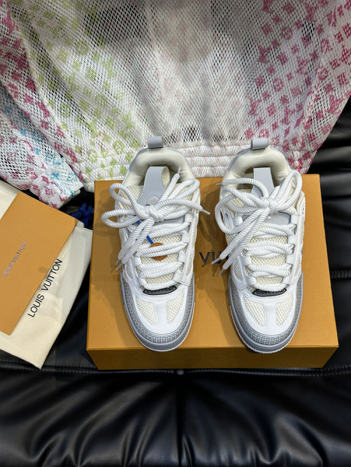 1V SNEAKERS 1V0425-245