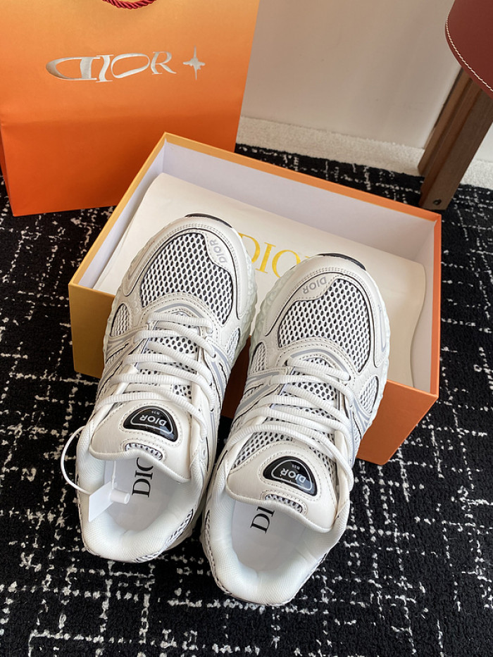 D10R SHOES B35 B35-005