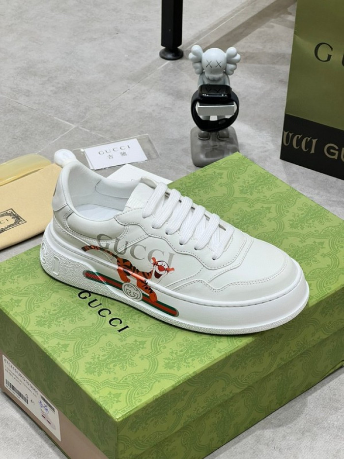 G*u*i low-top sneaker gu0613-014