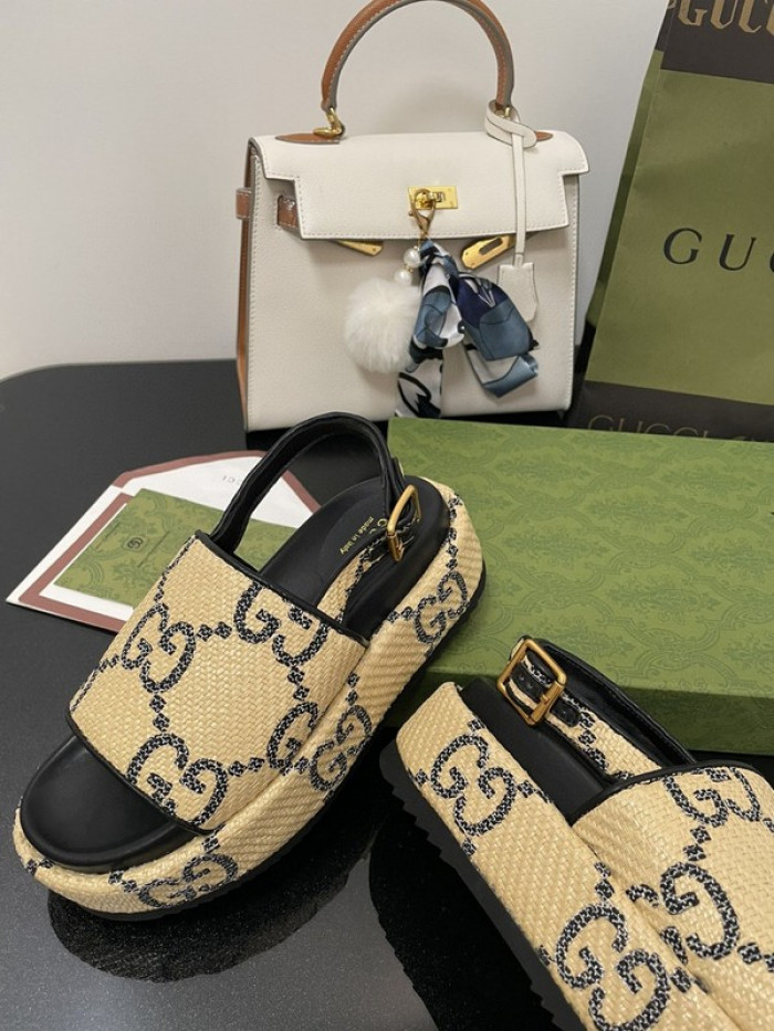 G*u*i slippers gu568-005