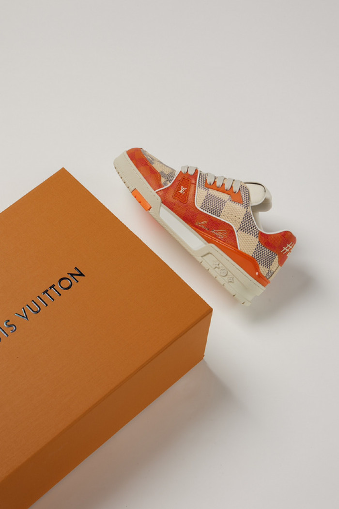 1V SNEAKERS 1V0425-009