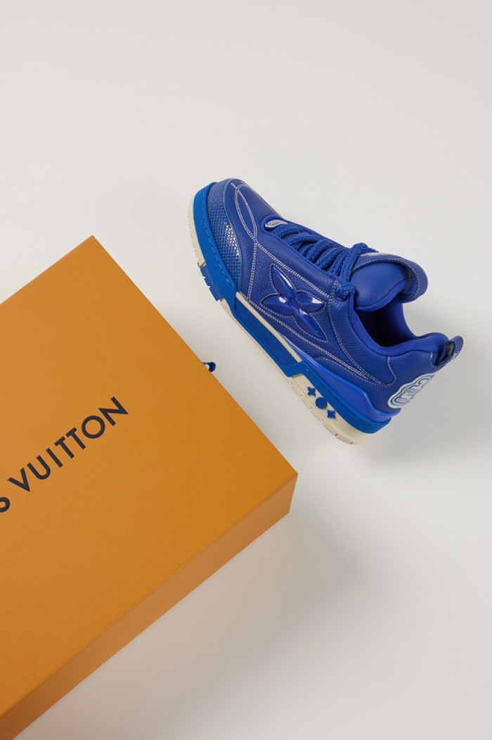 1V SNEAKERS 1V0425-011