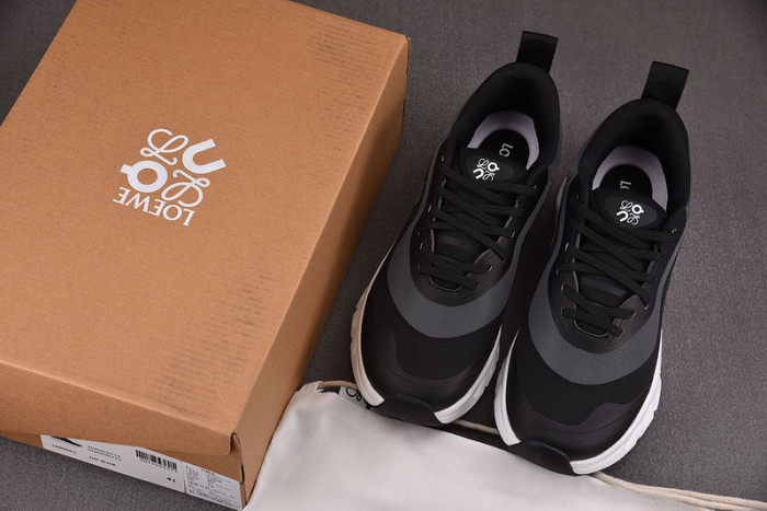 L0EWE SNEAKERS T0425-082