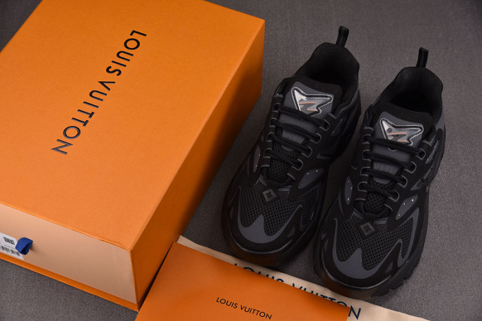 1V SNEAKERS 1V0425-232