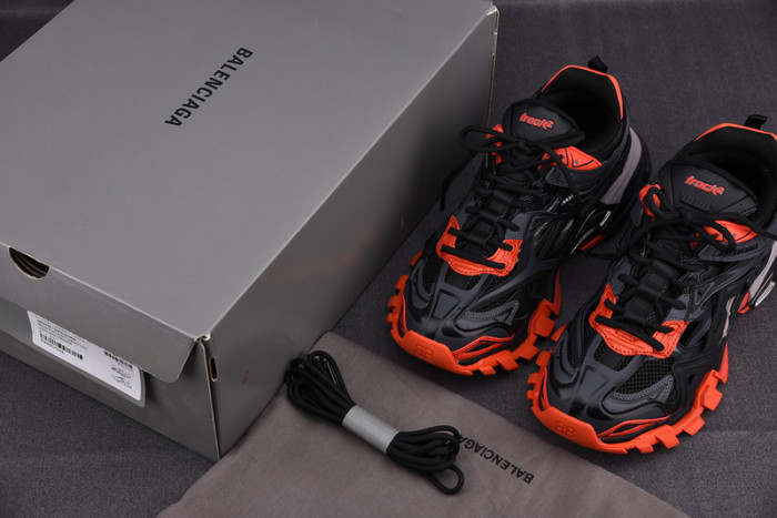 blcg track.2 dark grey orange 570391 w2gn1 2002