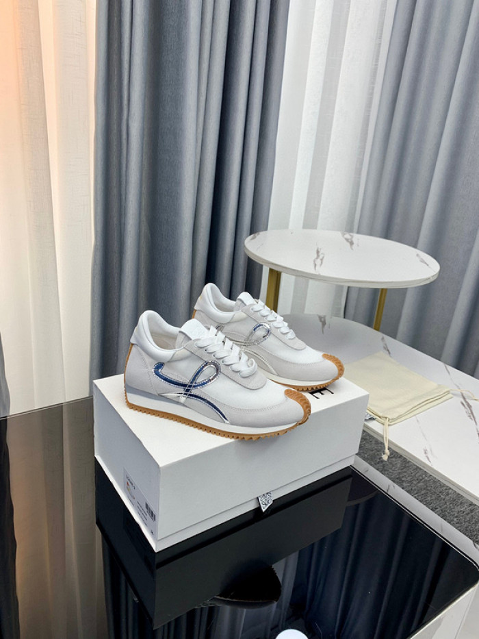 L0EWE SNEAKERS T0425-094