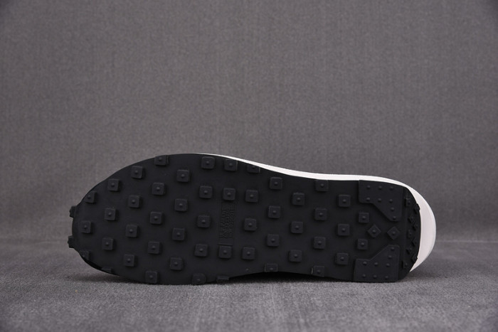 sacai nike ldwaffle black anthracite white bv0073-001