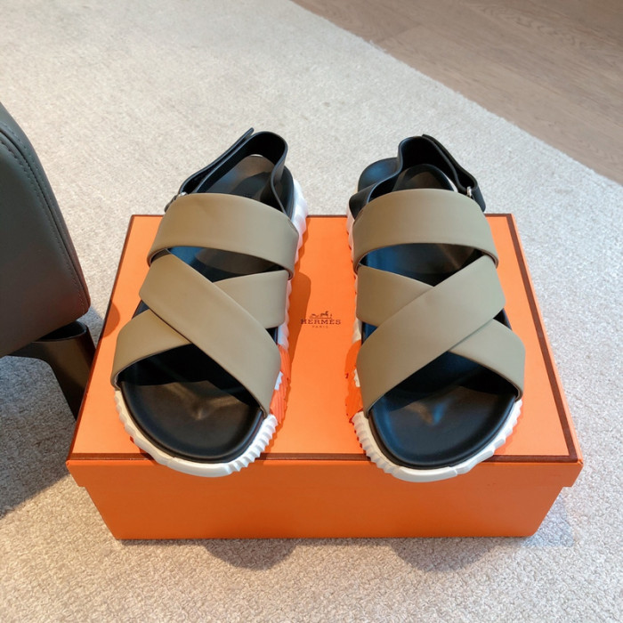 he*mes slide cu526-2073