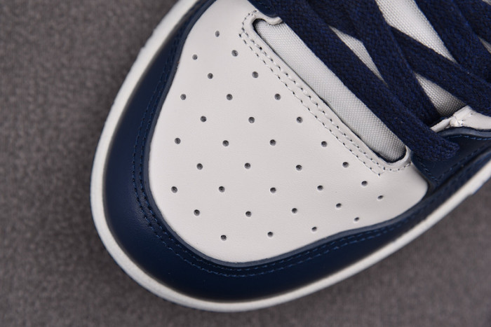 D10R B57 SNEAKERS BNOP235-038