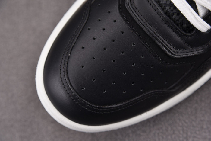 D10R B27 SNEAKERS BNOP235-056