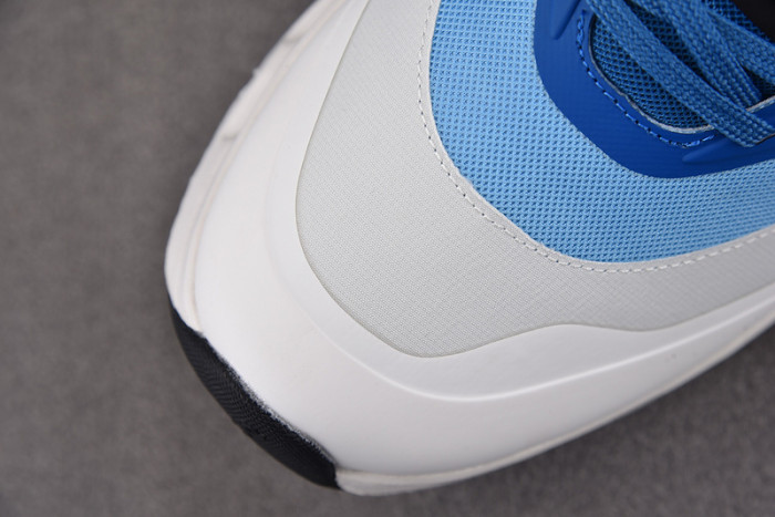 L0EWE SNEAKERS T0425-091