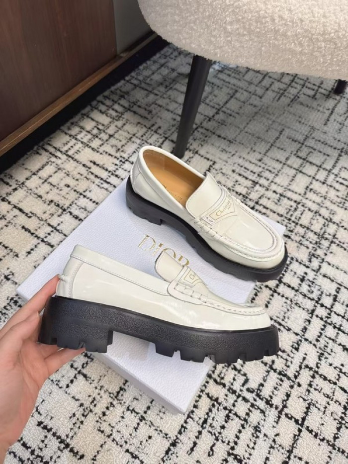 D10R SNEAKERS D896-125