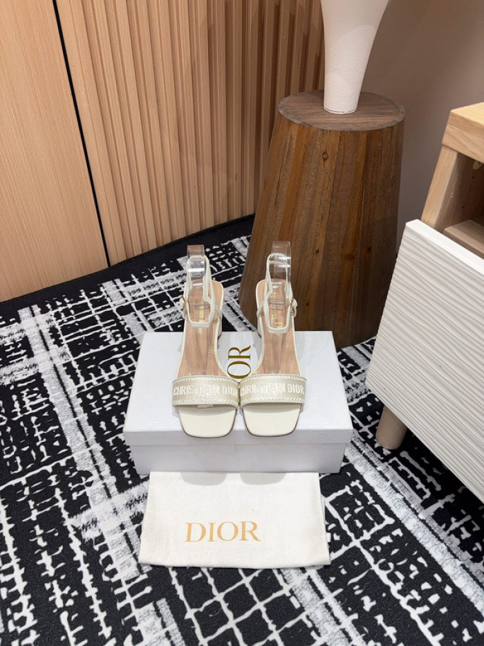 D10R SNEAKERS D896-128