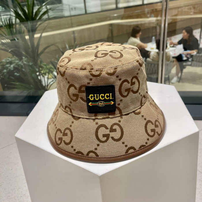 G*u*i* hat0229-005