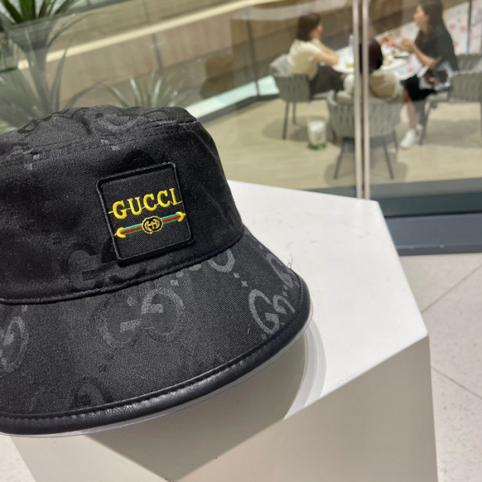 G*u*i* hat0229-006