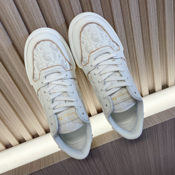 D10R SNEAKERS D896-098