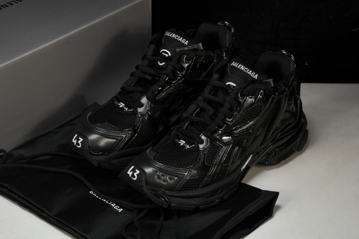 BLCG RUNNER SNEAKER W3RA9 100