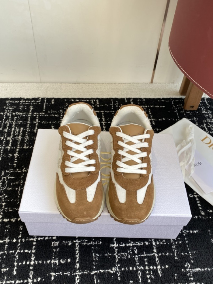 D10R SHOES Cest D896-168