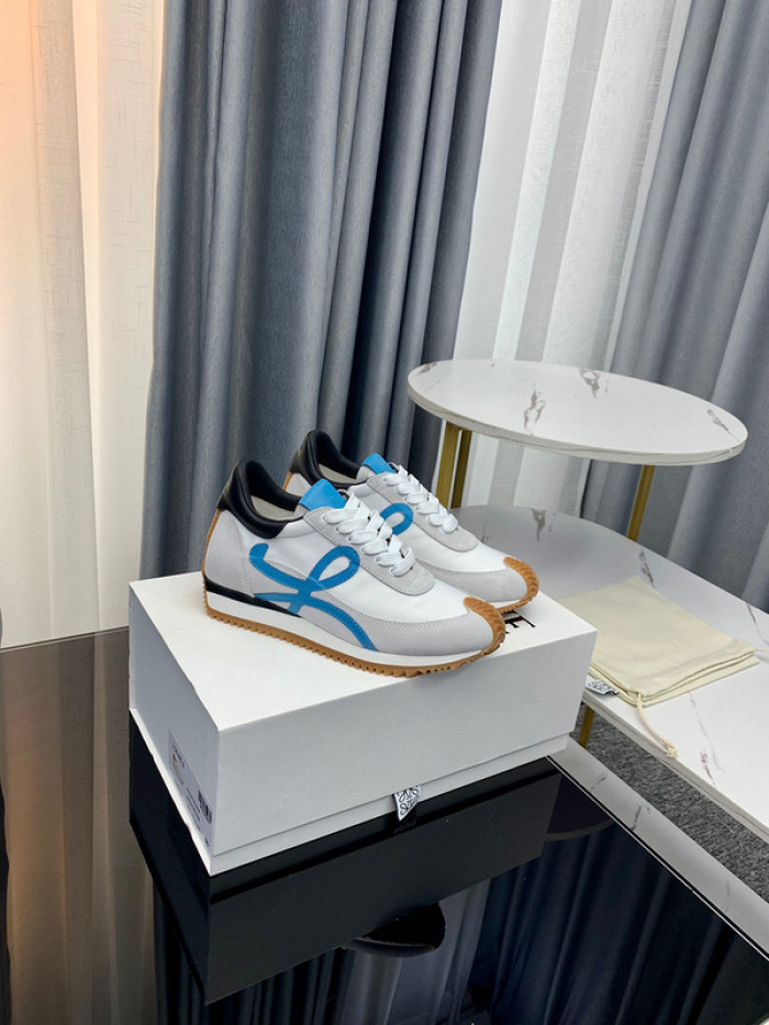 L0EWE SNEAKERS T0425-095