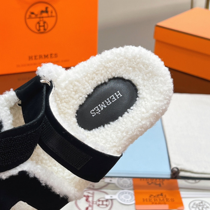 He*mes Slide CU526-2124