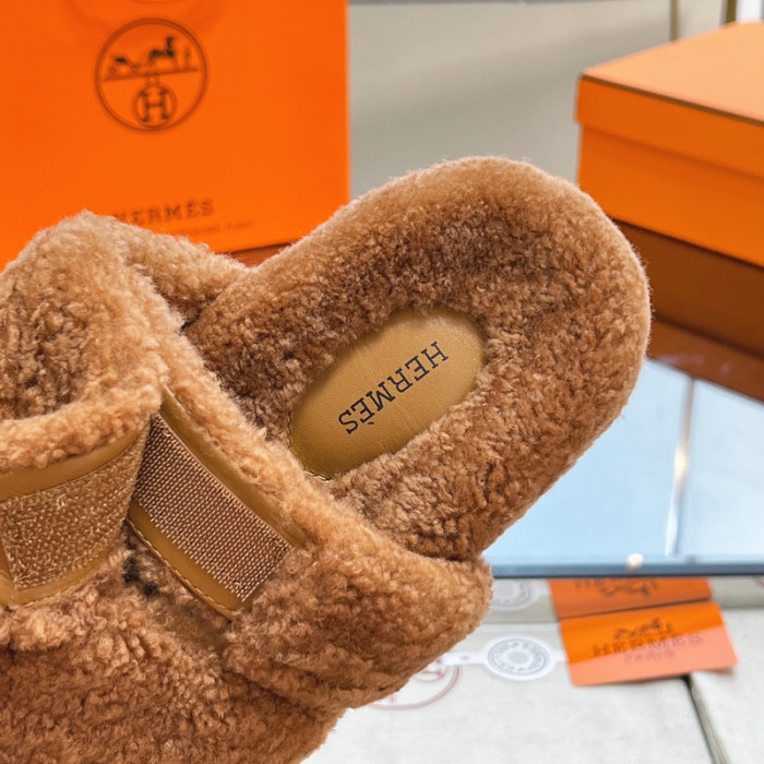 He*mes Slide CU526-2129