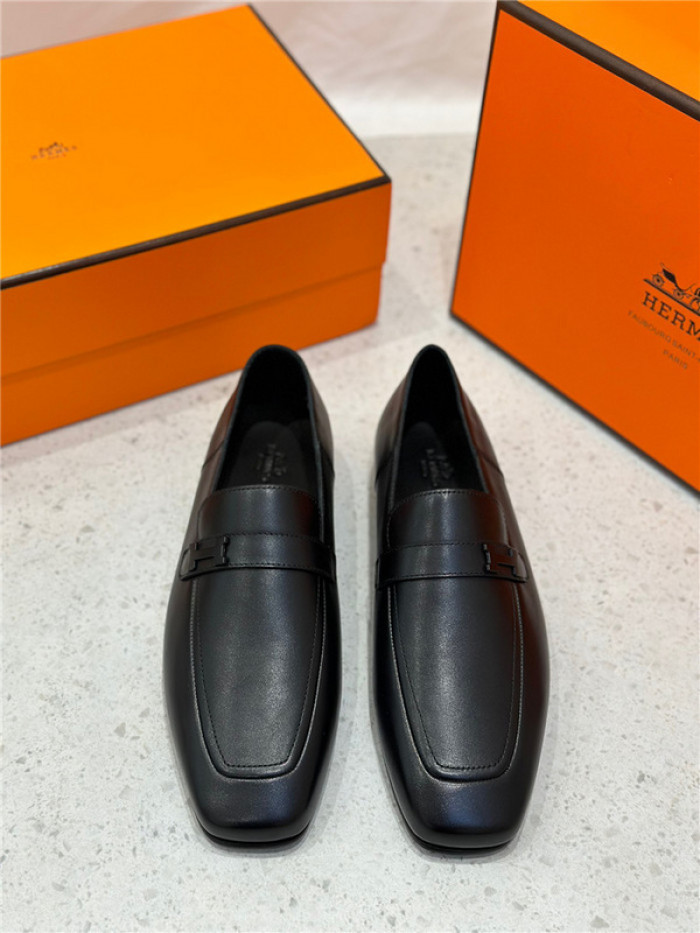 HER*MES SNEAKER HM1028-100