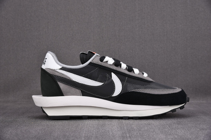 sacai nike ldwaffle black anthracite white bv0073-001
