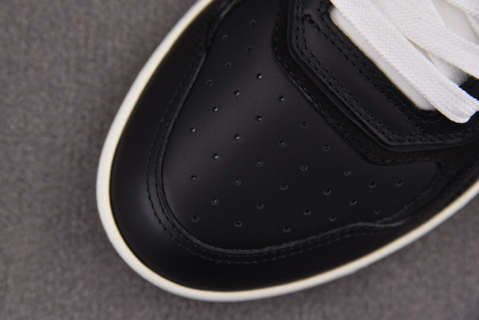 D10R B27 SNEAKERS BNOP235-069