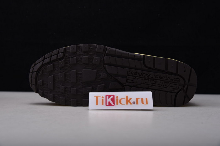 travis scott x nike air max 1 wheat do9392-701